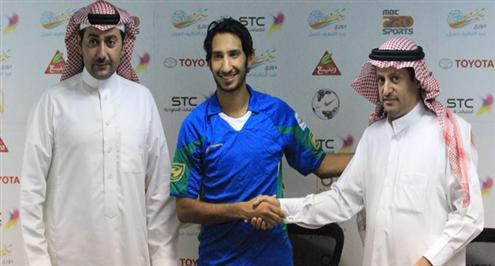 رسمياً.. «دوسري» الشباب يوقع للشعلة